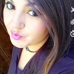 Meet your Posher, Angelina